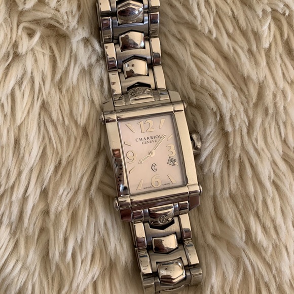 CHARRIOL LADIES WATCH - Picture 6 of 9